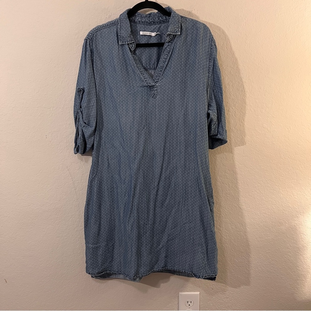 Kenneth Cole Reaction Blue Polka Dot Tencel Dress Size 14 V-Neck Roll-tab Sleeve
